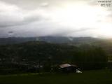 06 : 17