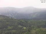 13 : 09