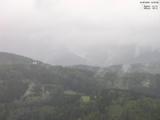 14 : 45