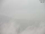 16 : 57
