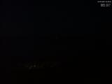 22 : 09