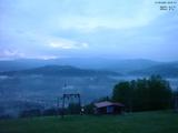 04 : 41