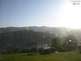 06 : 25