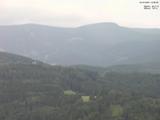 13 : 09