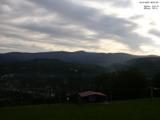 06 : 57