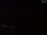 03 : 33