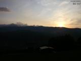 05 : 45