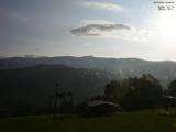 06 : 49
