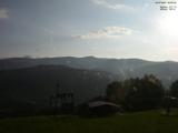 06 : 53