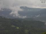 15 : 53