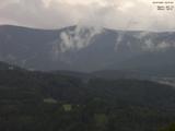 16 : 27