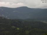 17 : 23