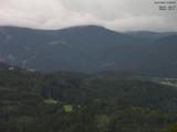 18 : 09