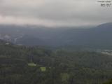 16 : 45