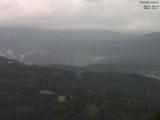 16 : 45