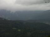 18 : 45
