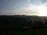 06 : 23