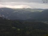 16 : 03
