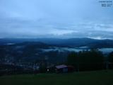 06 : 27