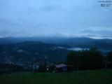 06 : 35