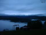 06 : 15