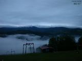 06 : 27