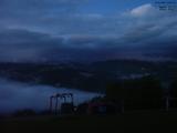 19 : 51