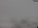 15 : 47