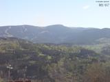 09 : 03