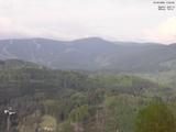 17 : 43