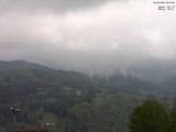 09 : 13