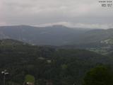 16 : 45