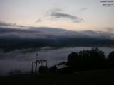 04 : 37