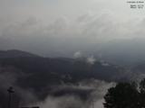 07 : 45