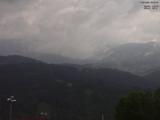08 : 45