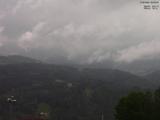 09 : 09
