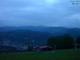 04 : 33