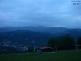 04 : 45