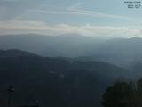 07 : 33