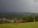16 : 59