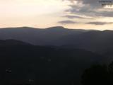 06 : 13