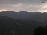 07 : 01