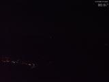 01 : 33