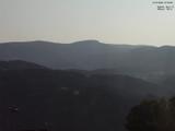 07 : 33