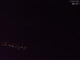 23 : 09