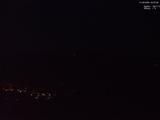 04 : 33
