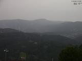 07 : 33