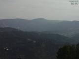 09 : 21