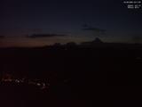 04 : 17