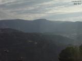08 : 01